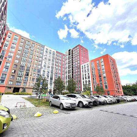 Osapart Beautiful Apartment In A Complex Semycvit Lviv Bagian luar foto