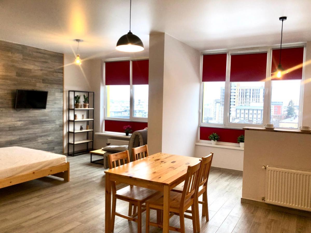 Osapart Beautiful Apartment In A Complex Semycvit Lviv Bagian luar foto