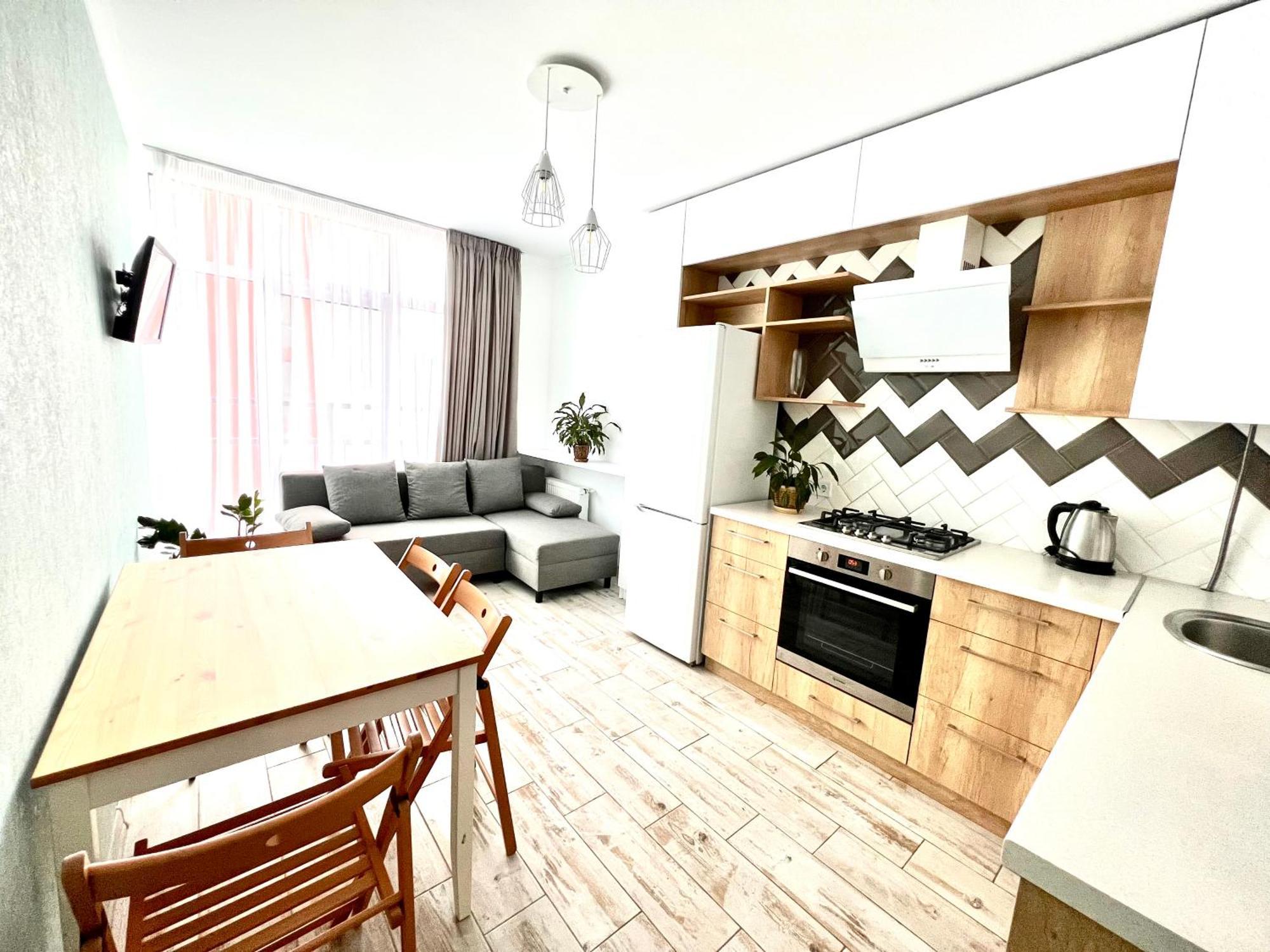 Osapart Beautiful Apartment In A Complex Semycvit Lviv Bagian luar foto